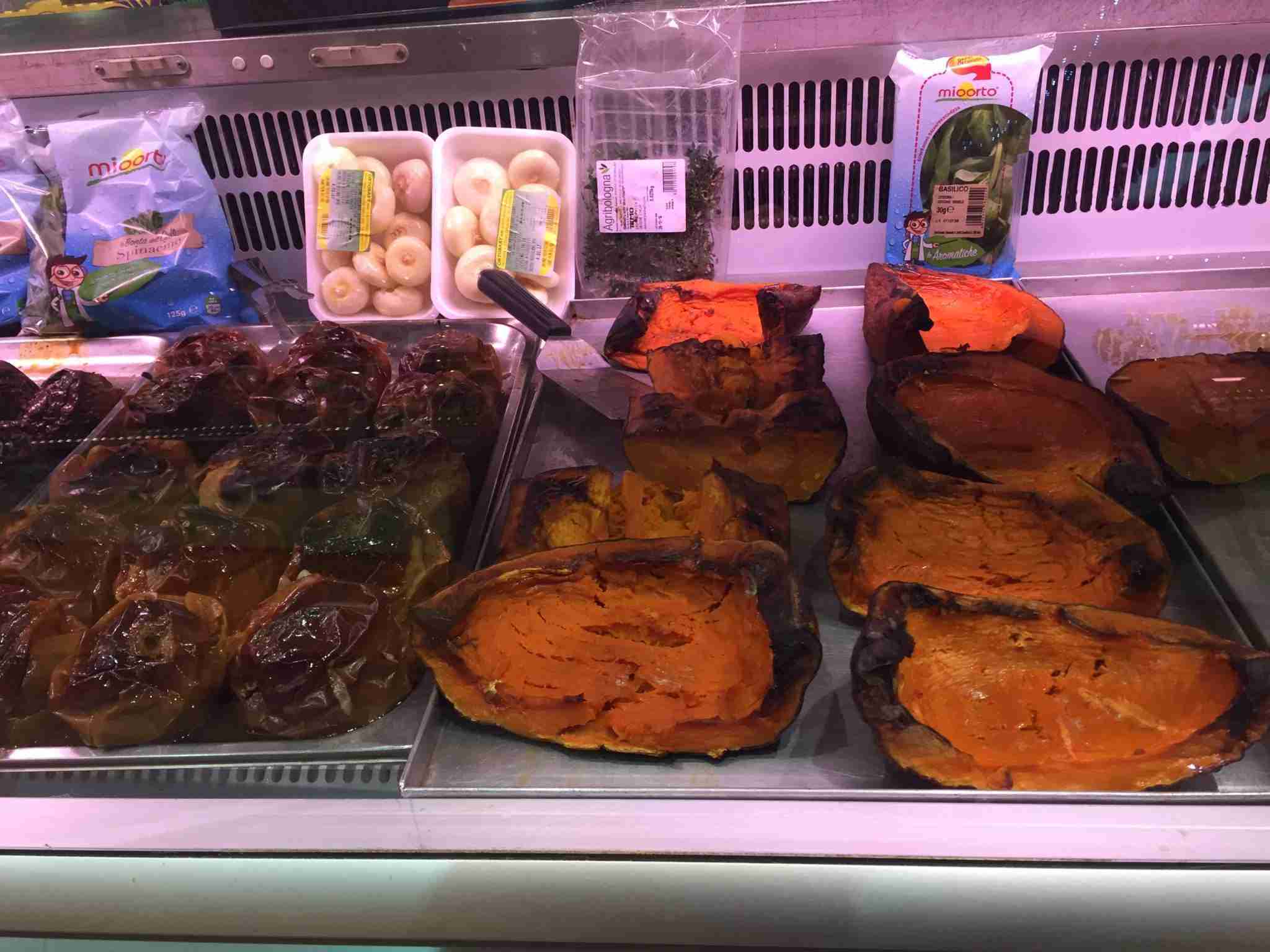Flavors of Ferrara and Modena: Roasted pumpkin at Mercato Albinelli