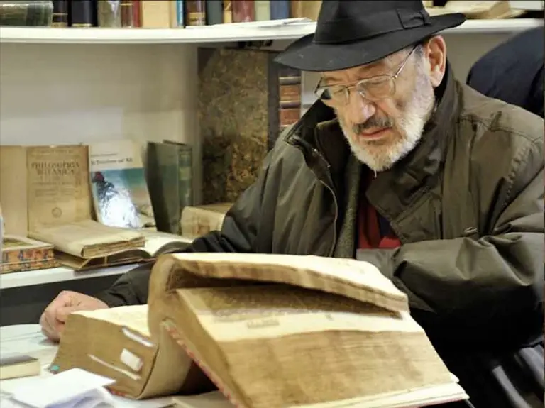 Italy Acquires Umberto Eco’s Vast Collection of Books