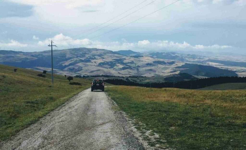 Driving in Italy: The Agony and the Ecstasy