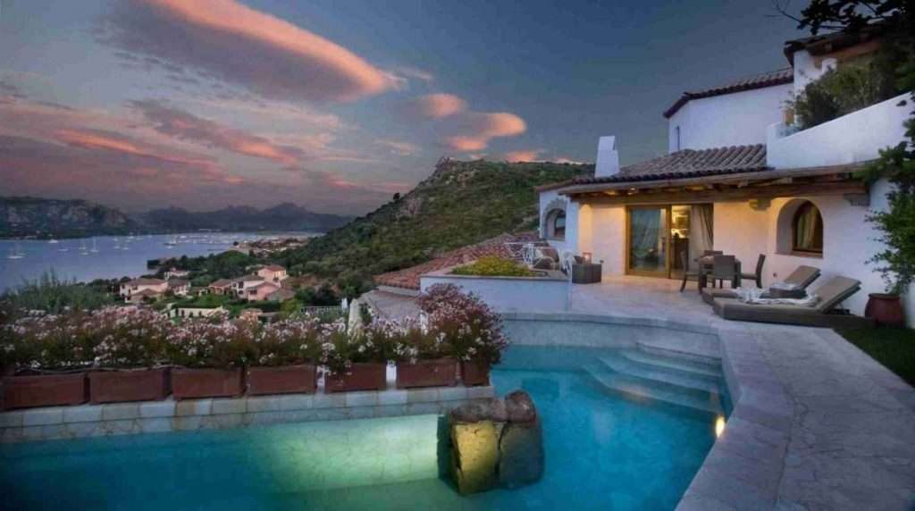 Villa del Golfo: Feeling At Home in Sardinia [Review]